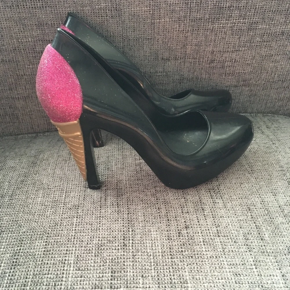 Melissa X Karl Lagerfeld ice cream heels 6 - Picture 2 of 4